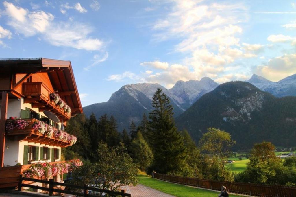 Haus Fernsebner Apartment Lofer Bagian luar foto